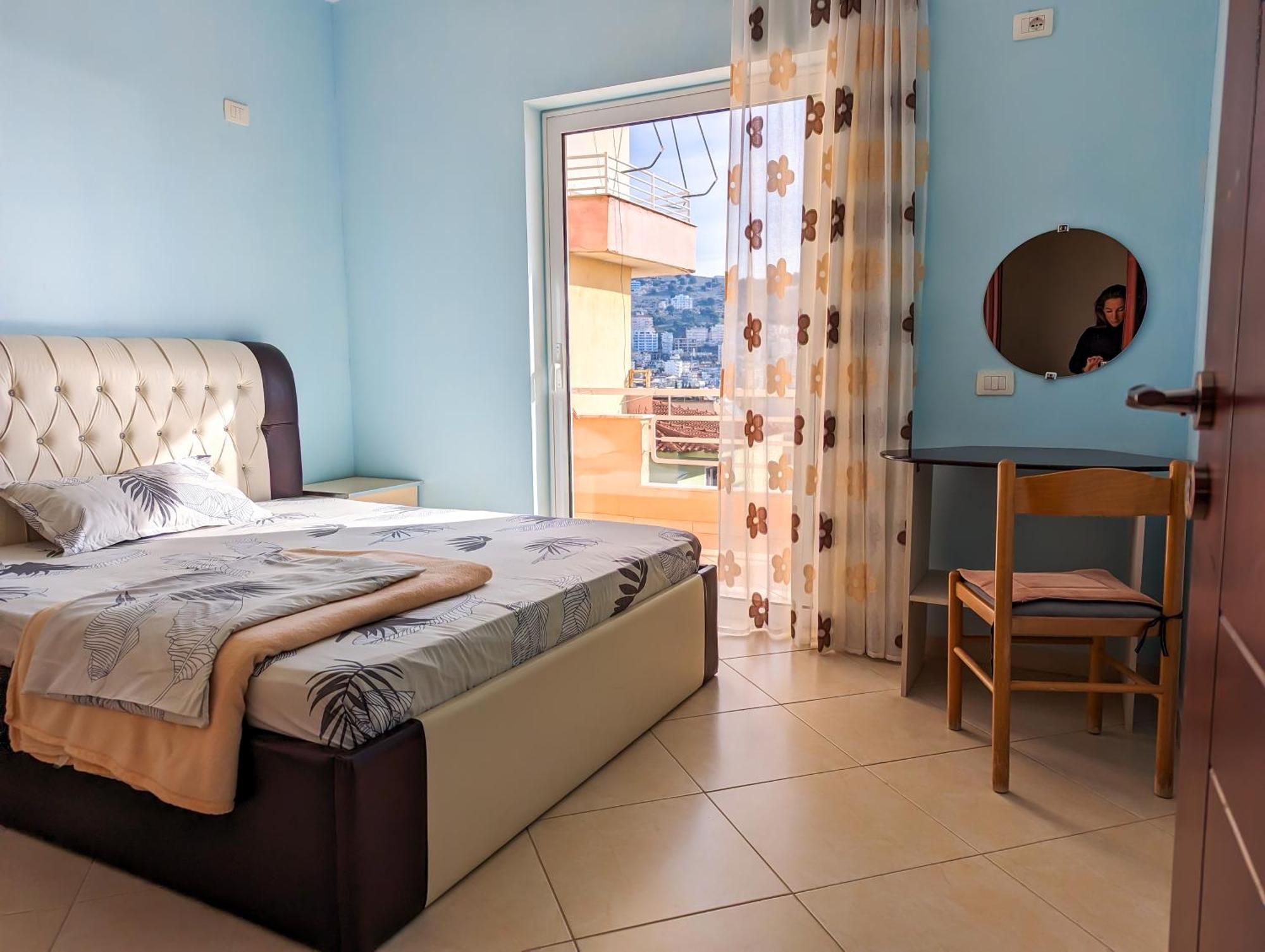 Sarah'S Apartments - 5 Min Walk To Beaches & Boulevard - Big Balcony! Sarandë 외부 사진